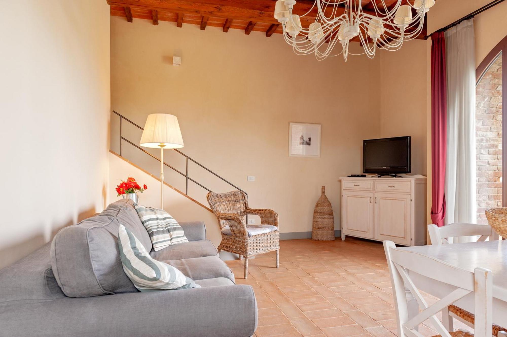 Il Borgo Delle Ville Palaia Ngoại thất bức ảnh