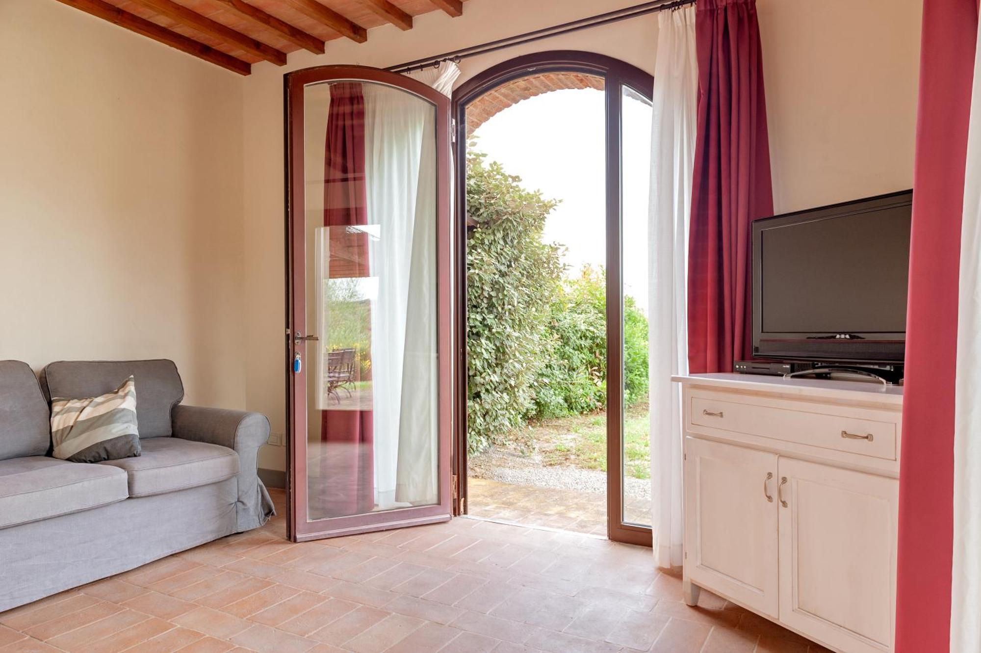 Il Borgo Delle Ville Palaia Ngoại thất bức ảnh