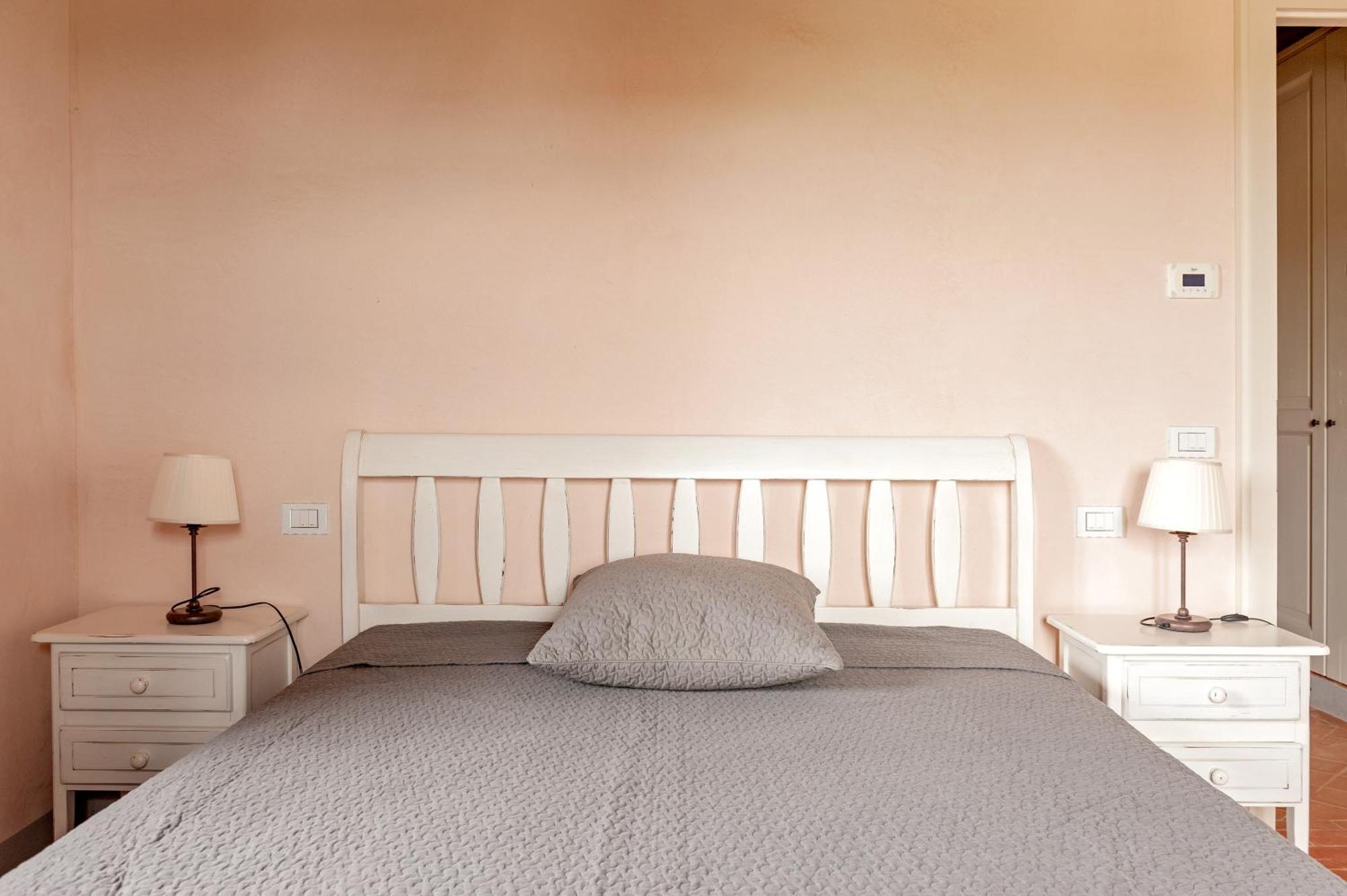 Il Borgo Delle Ville Palaia Ngoại thất bức ảnh