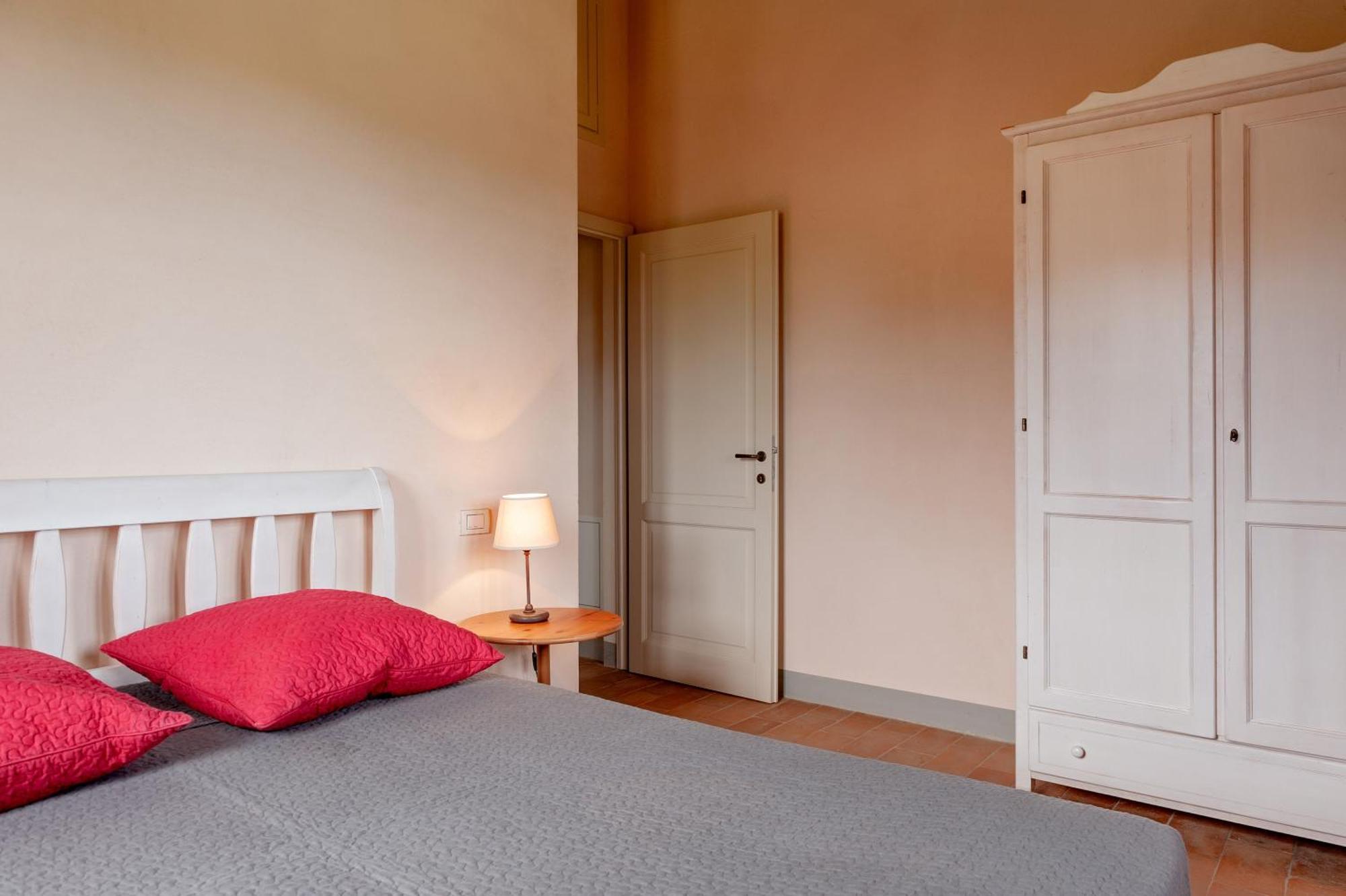 Il Borgo Delle Ville Palaia Ngoại thất bức ảnh