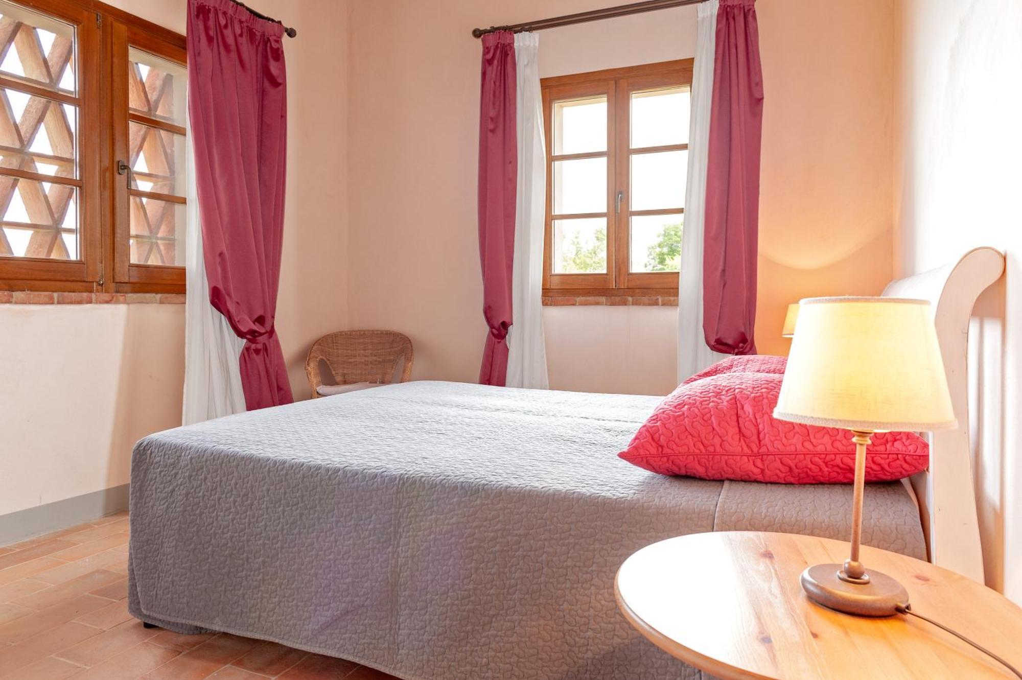 Il Borgo Delle Ville Palaia Ngoại thất bức ảnh