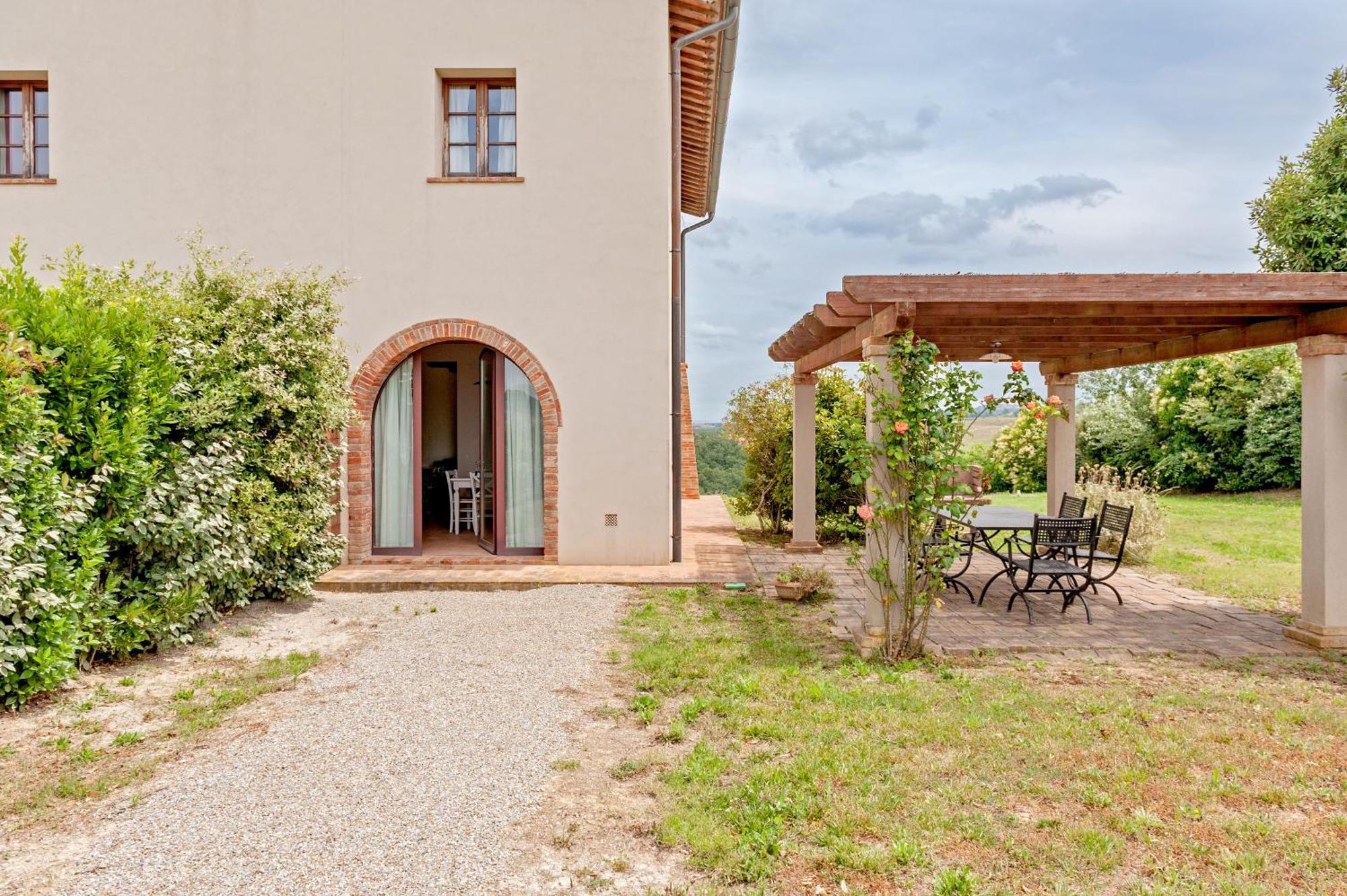 Il Borgo Delle Ville Palaia Ngoại thất bức ảnh