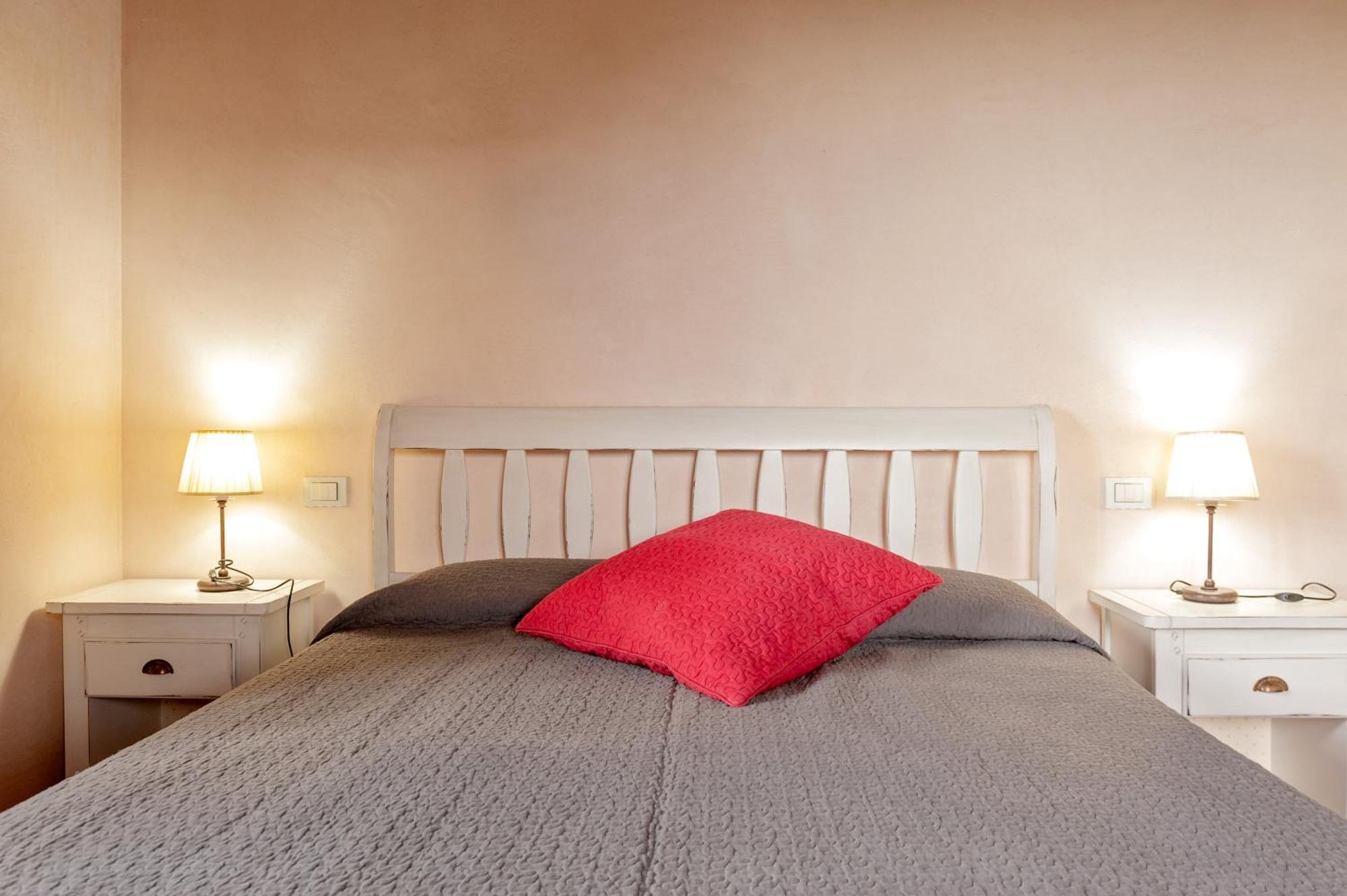 Il Borgo Delle Ville Palaia Ngoại thất bức ảnh
